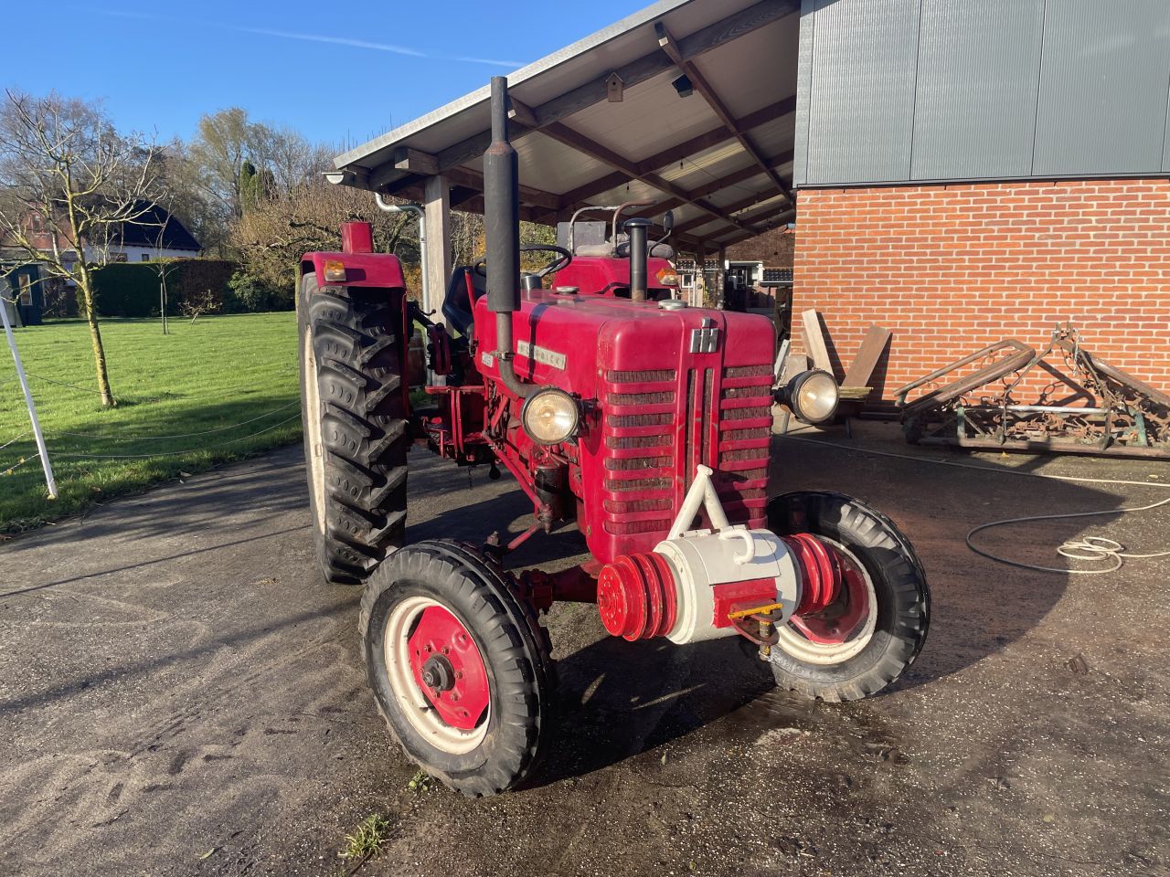 McCormick D439 met kenteken