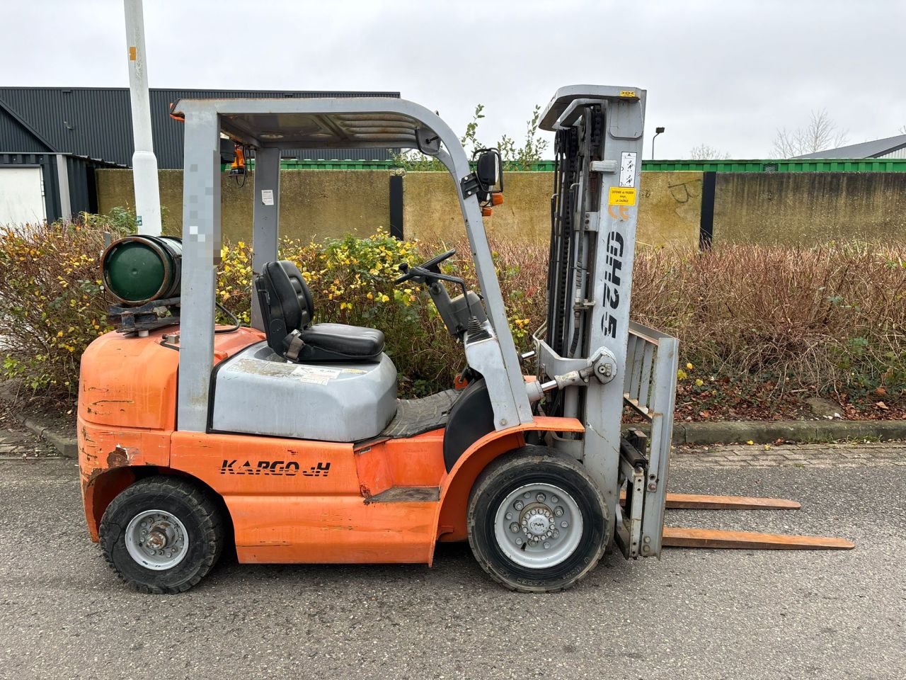 Te Koop Zeer Nette Vork Heftruck heftrucks diesel lpg Kargo GH25