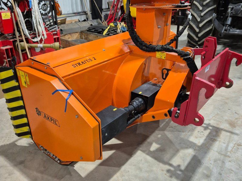 Akpil Stratus 2