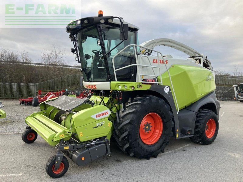 Claas JAGUAR 880 4WD