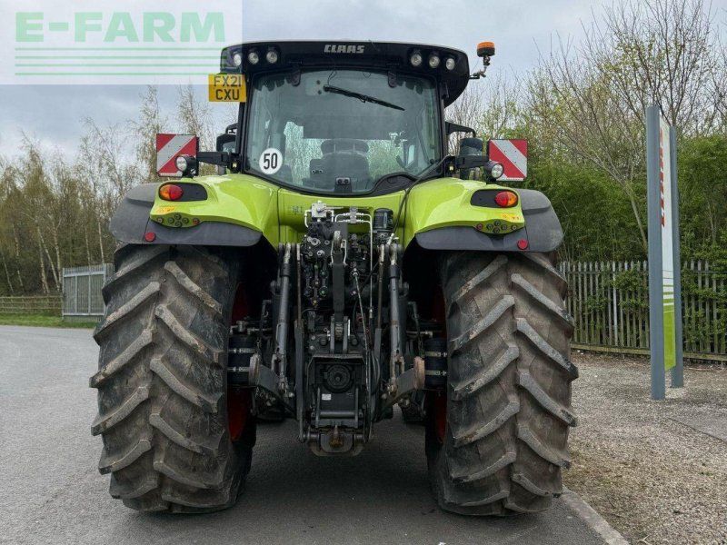 Claas AXION 830
