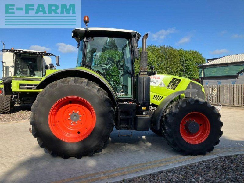 Claas ARION 660