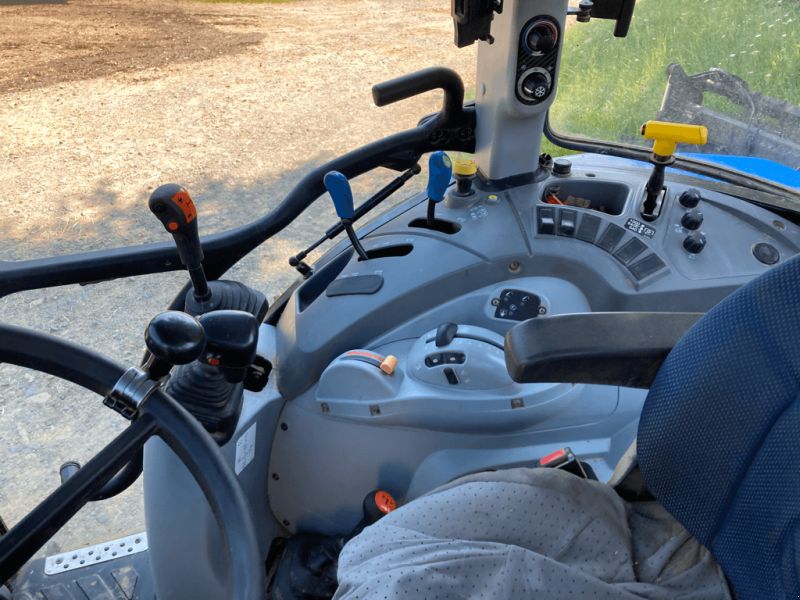 New Holland T5.115 DUAL COMMAND