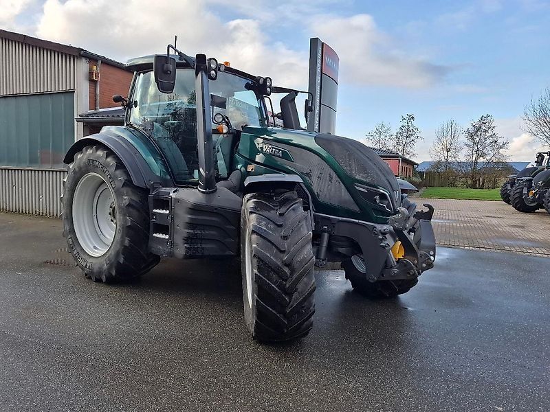 Valtra T234D