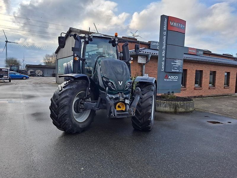 Valtra T234D