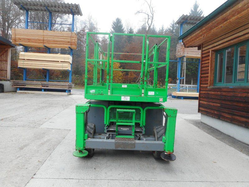 Skyjack SJ 6826RT Diesel Allrad Scherenbühne 10 Meter