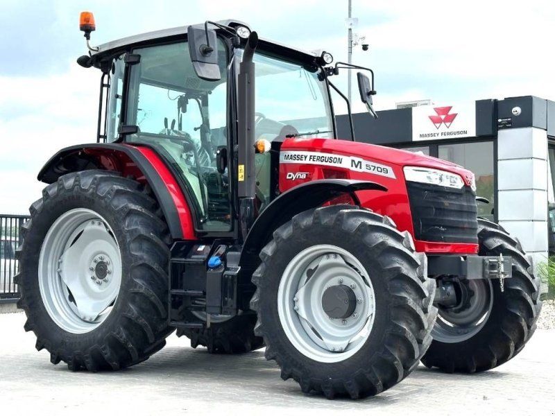 Massey Ferguson 5709 M Dyna-4