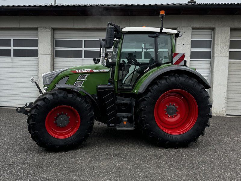 Fendt 718 Vario Profi+