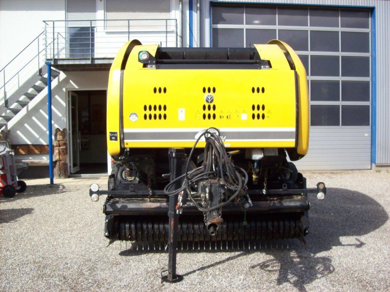 New Holland RB 150 CC