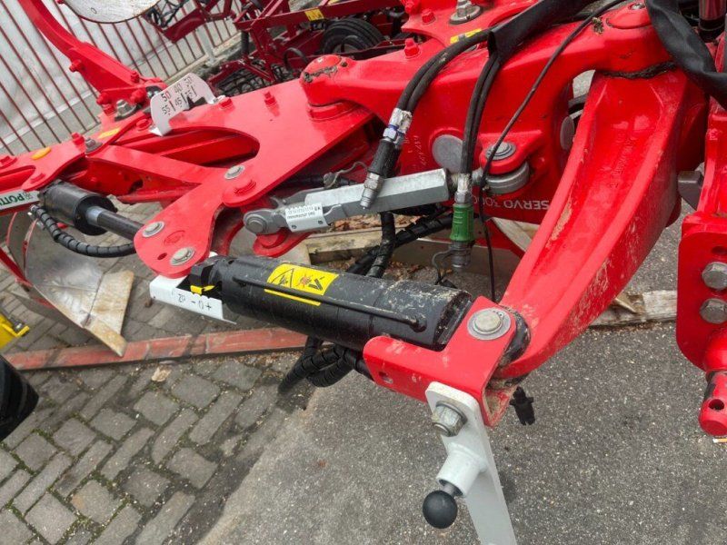 Pöttinger SERVO 3000 PLUS vierscharig Anbau Vorführpf