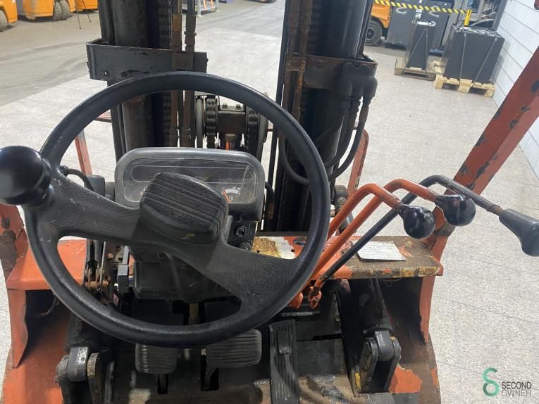Forklifts Diesel Mitsubishi FD25 2003