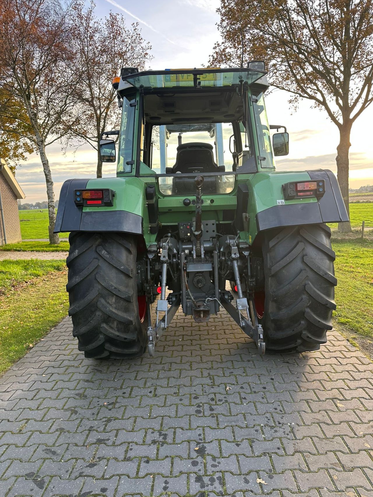 Fendt Farmer 310 met voorlader