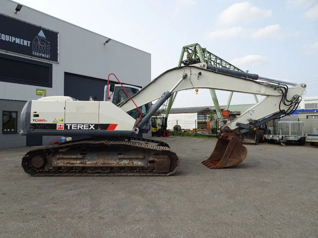 Terex TC260LC