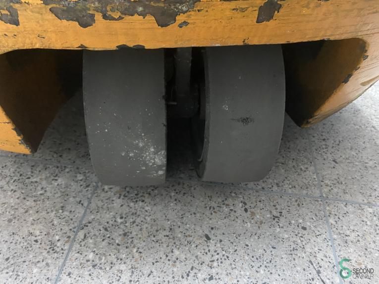 Forklifts Electric Still R20-16 1993