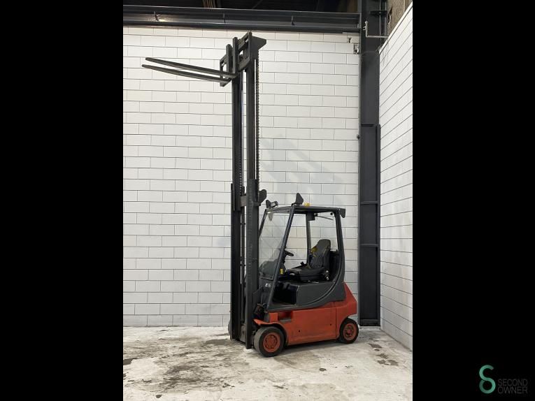 Heftrucks Elektrisch Linde E16P 1998