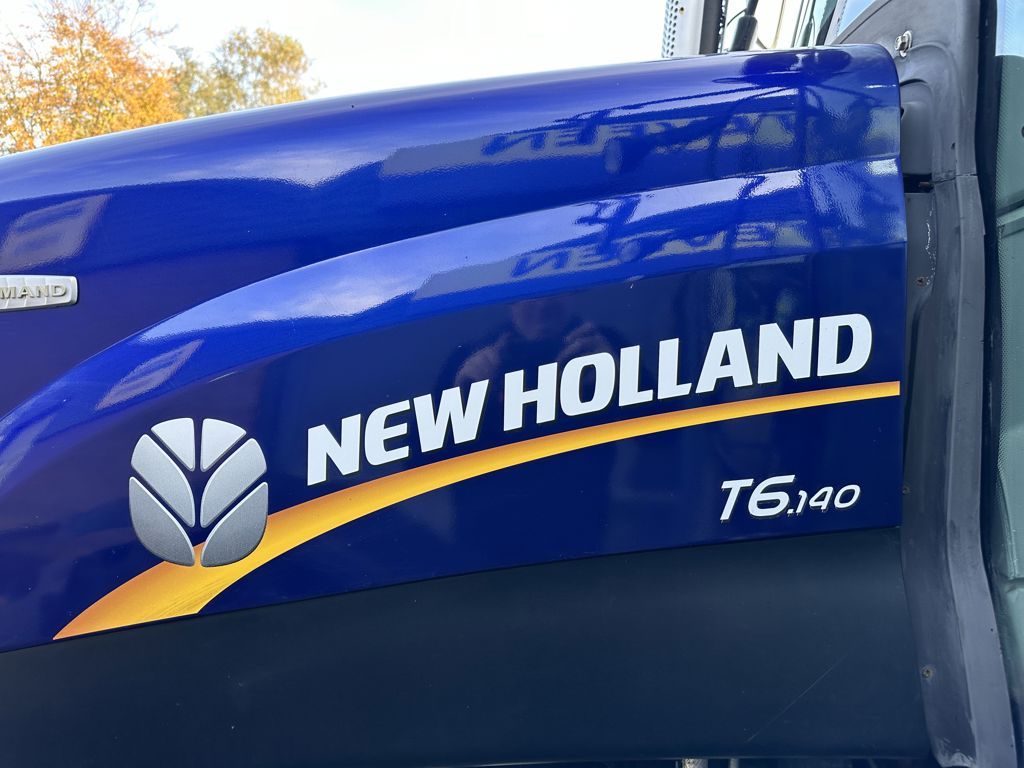 New Holland T6.140 Auto Command