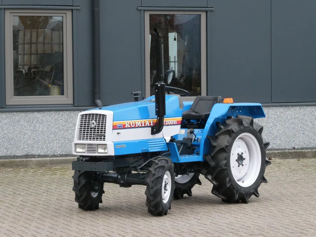 Mitsubishi MT2001 4wd / 0901 Draaiuren / 4 Cilinder