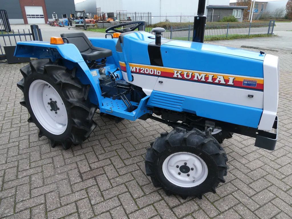 Mitsubishi MT2001 4wd / 0901 Draaiuren / 4 Cilinder