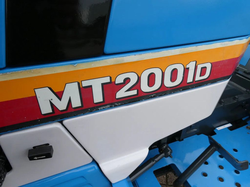 Mitsubishi MT2001 4wd / 0901 Draaiuren / 4 Cilinder