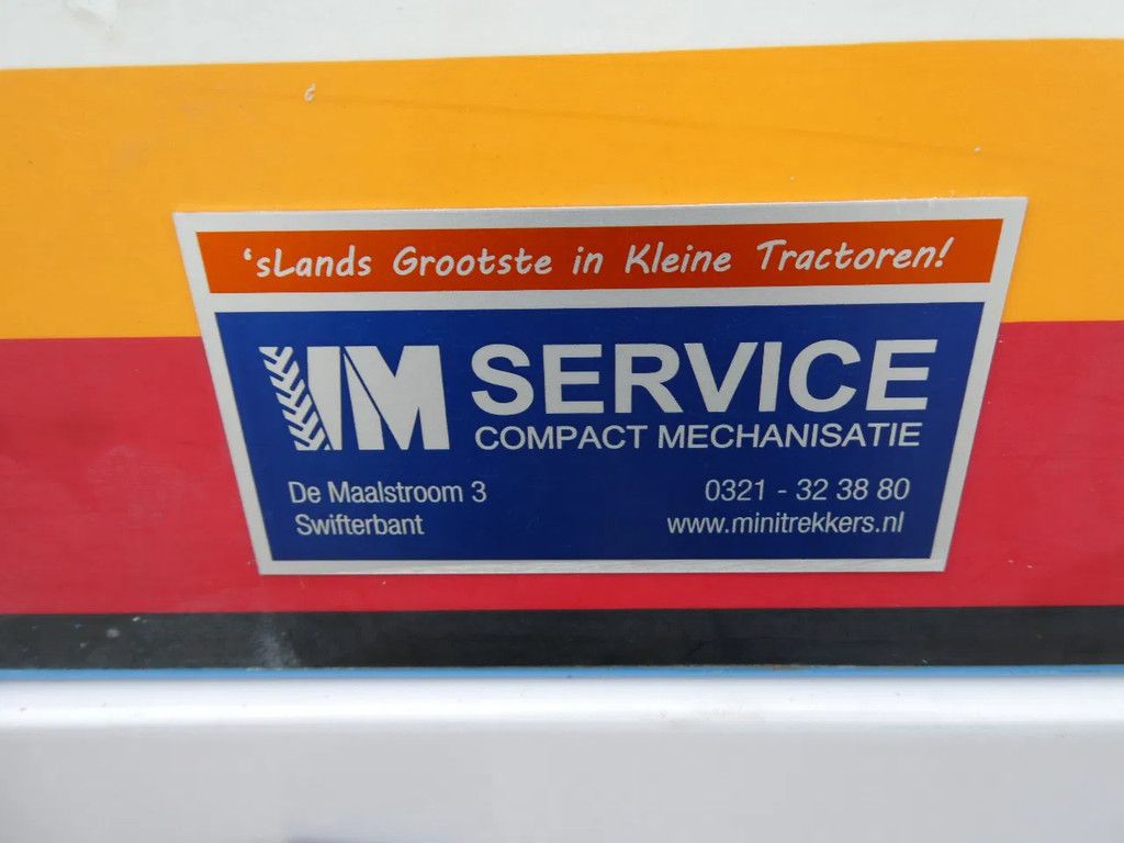 Mitsubishi MT2001 4wd / 0901 Draaiuren / 4 Cilinder