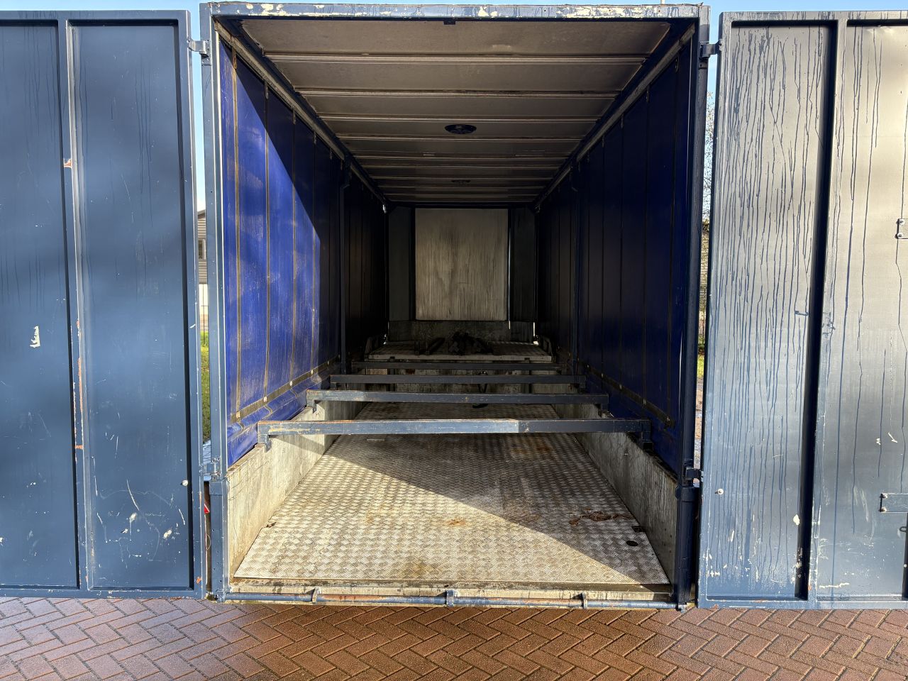 Be oplegger veldhuizen 5.6 ton kuip met schuifzeilen