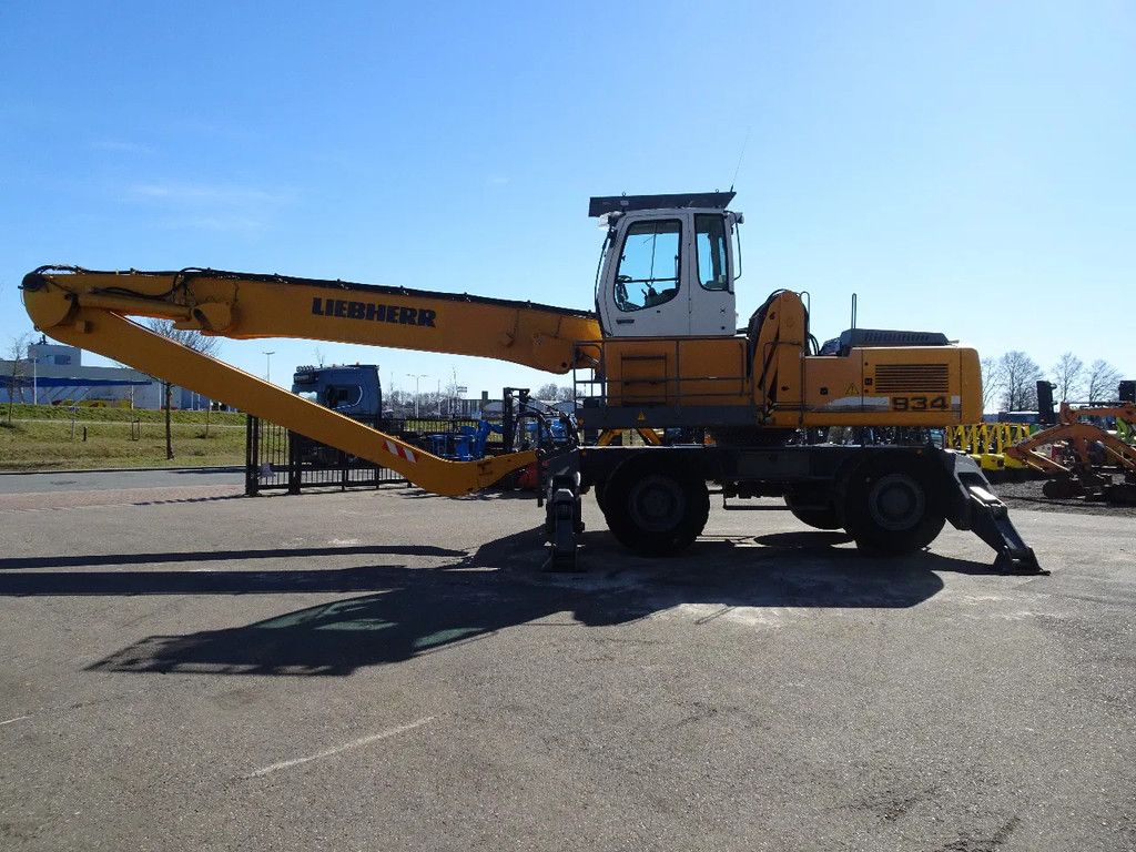 Liebherr A934CHD