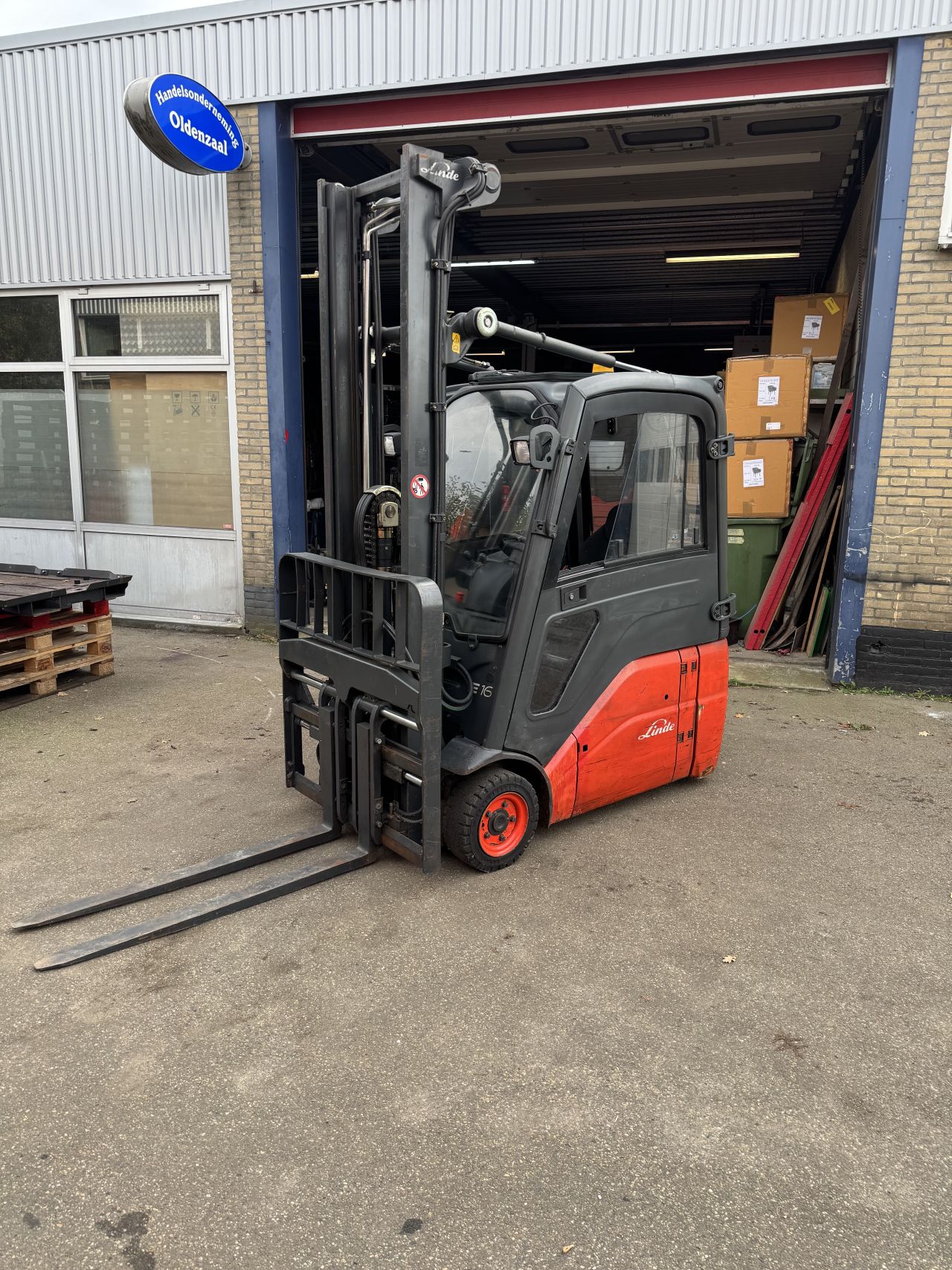 Linde E16-01 (2011) vorkenversteller freelift