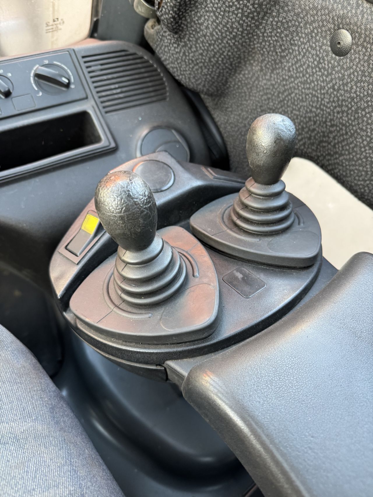 Linde E16-01 (2011) vorkenversteller freelift