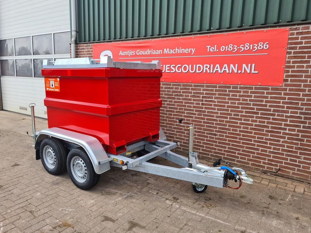 Tankwagen snelverkeer tandemas - Nieuw