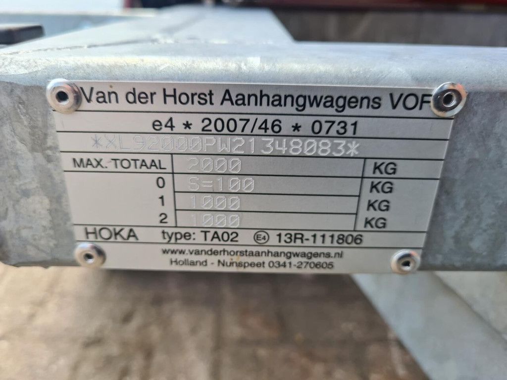 Tankwagen snelverkeer tandemas - Nieuw