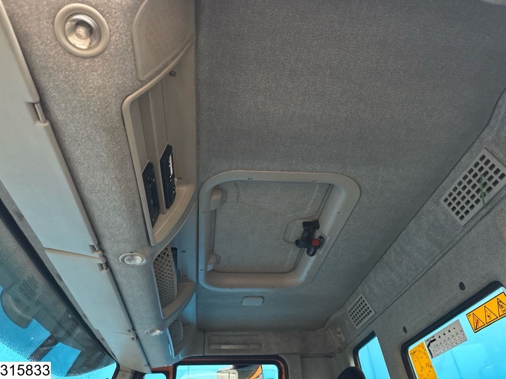 Iveco Trakker 450 8x4, EURO 6, HIAB, REMOTE