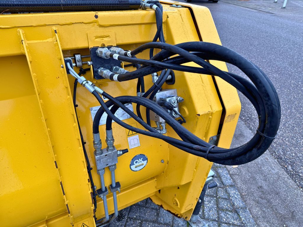 New Holland 300FPE Gras Pickup