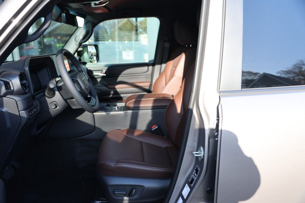 Toyota Landcruiser 250 2.8 D-4D 5DRS ELEGANCE A/T VAN B-STYL BPM VRIJ