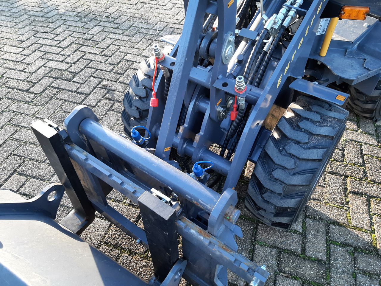 Eurotrac W10 zeer compacte shovel / kniklader - Lease evt.