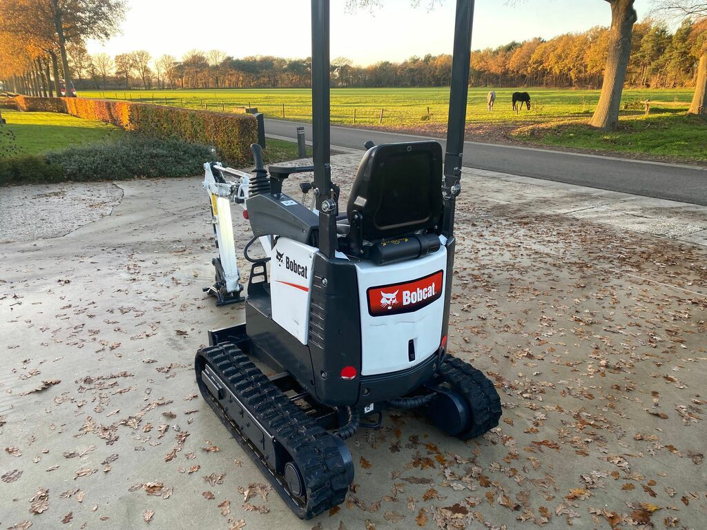 Bobcat e10z minigraver