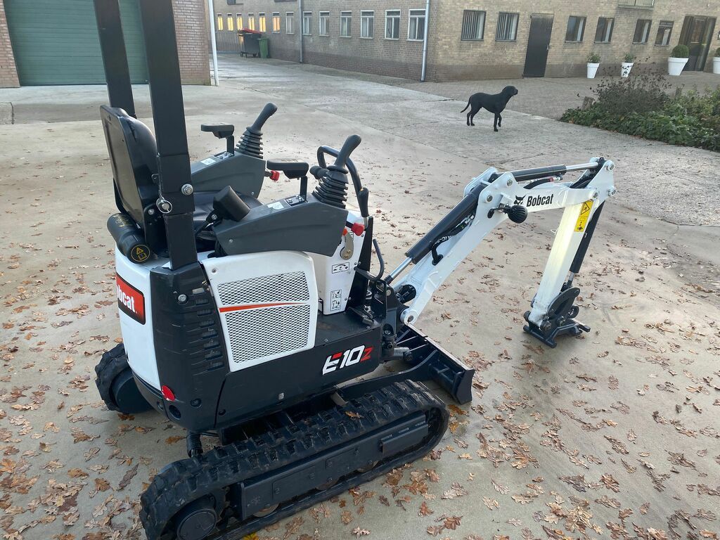 Bobcat e10z minigraver