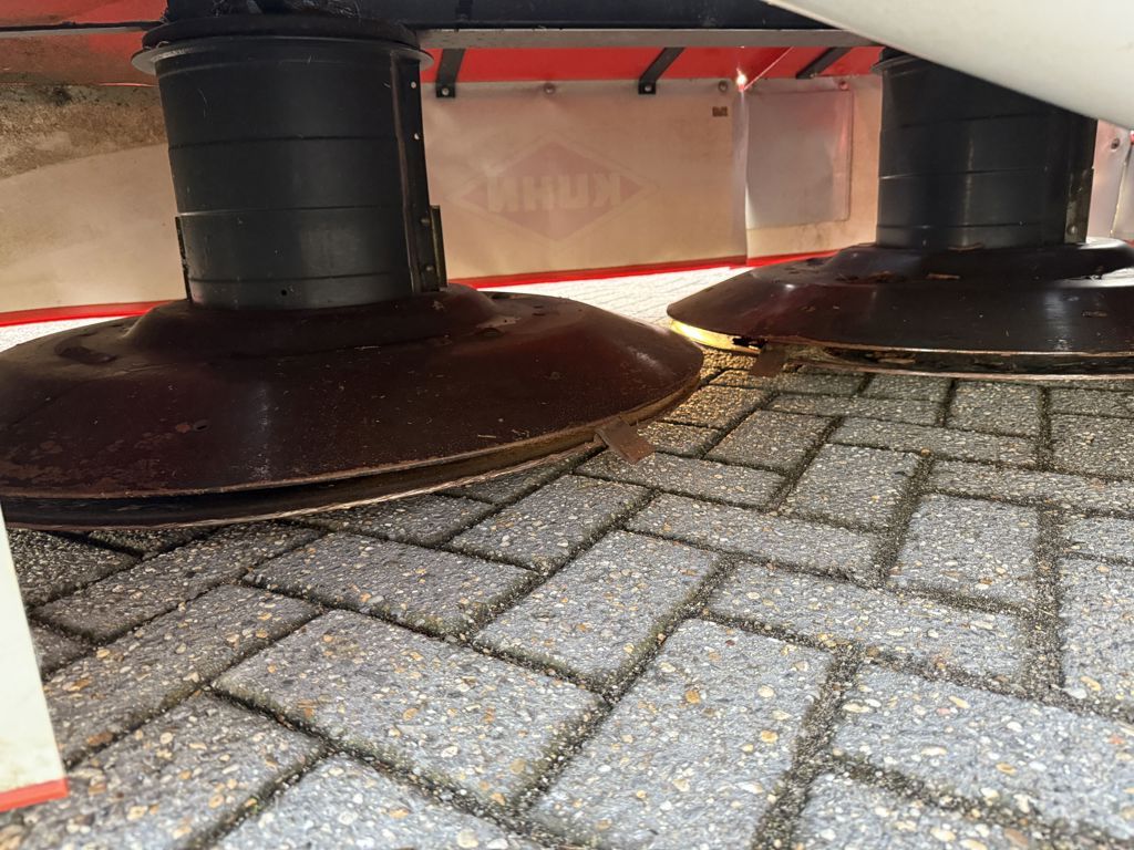 Kuhn PZ220 Trommelmaaier (Marge)