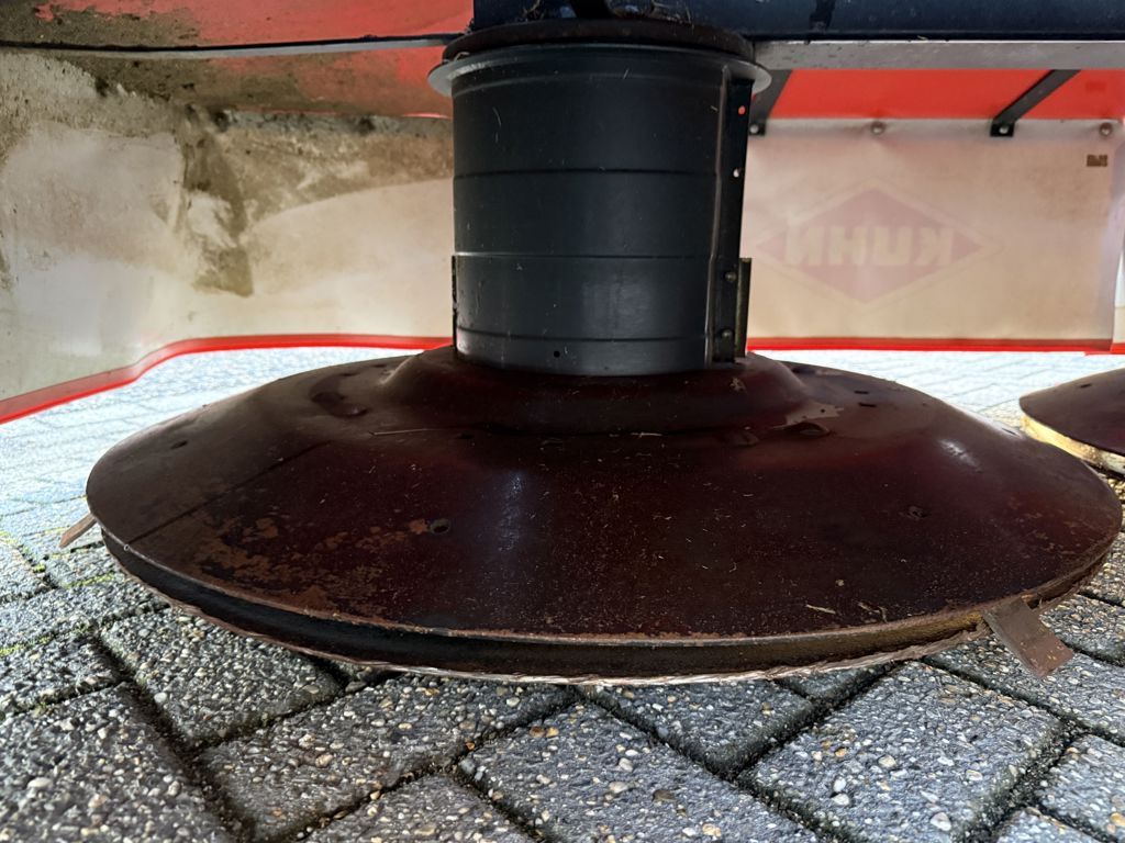 Kuhn PZ220 Trommelmaaier (Marge)