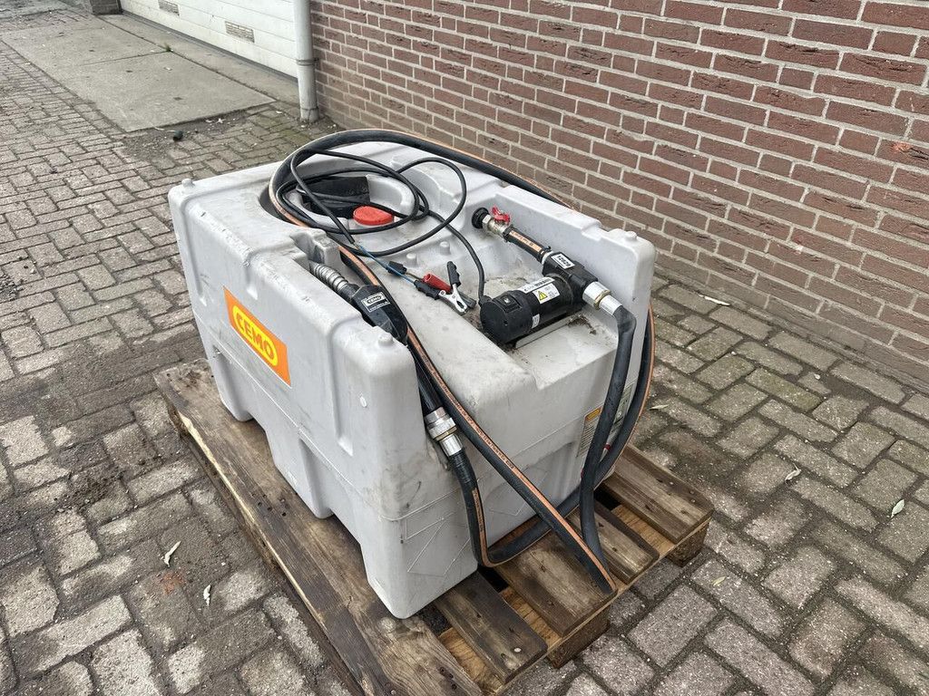 Dieseltank 200 liter - Gebruikt fuel storage tank