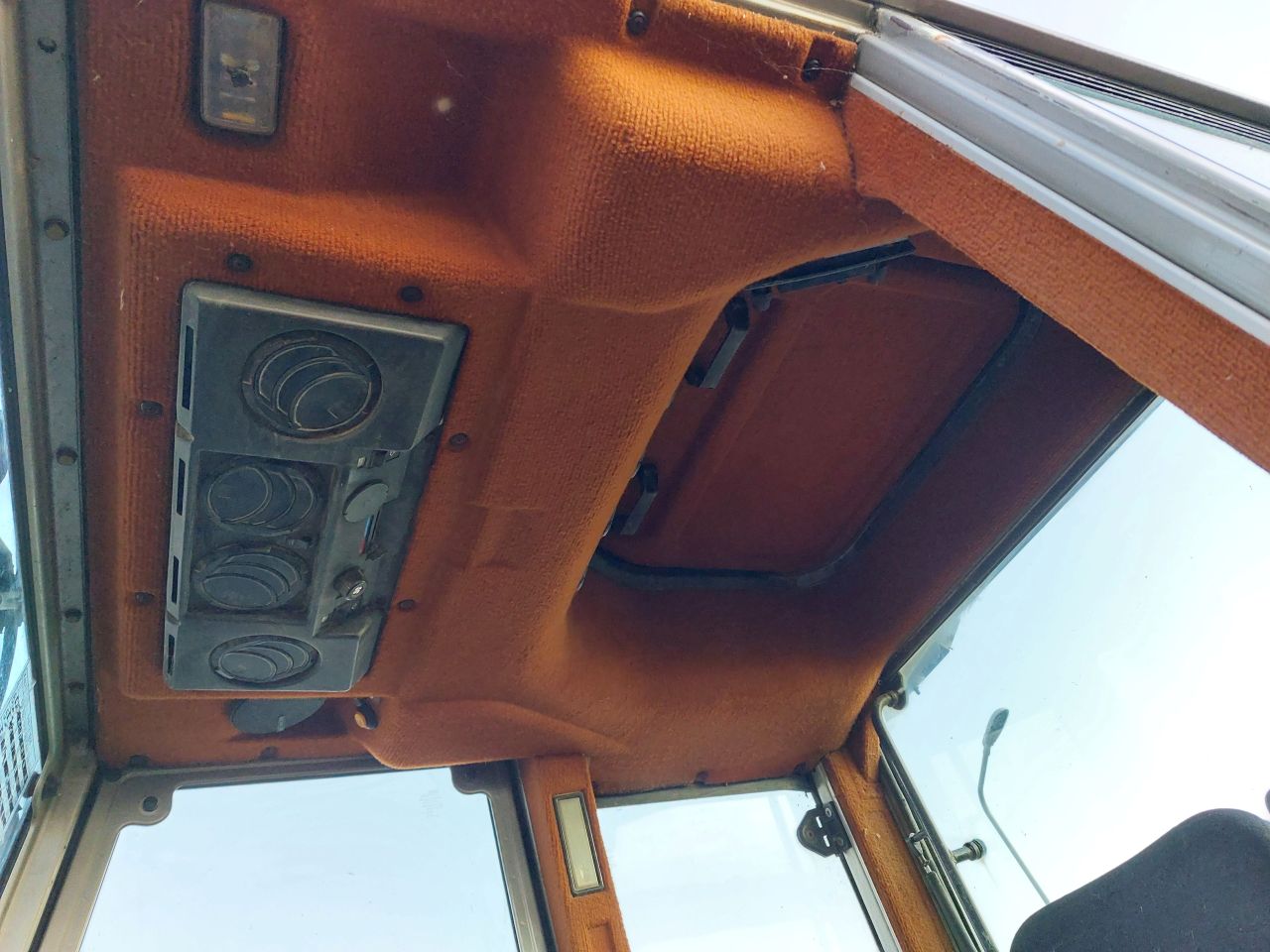 Massey Ferguson 4WD 675 met voorlader