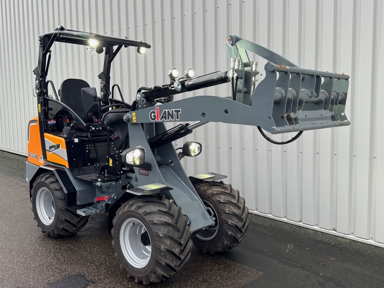 Giant G2300HD Landbouw uitvoering