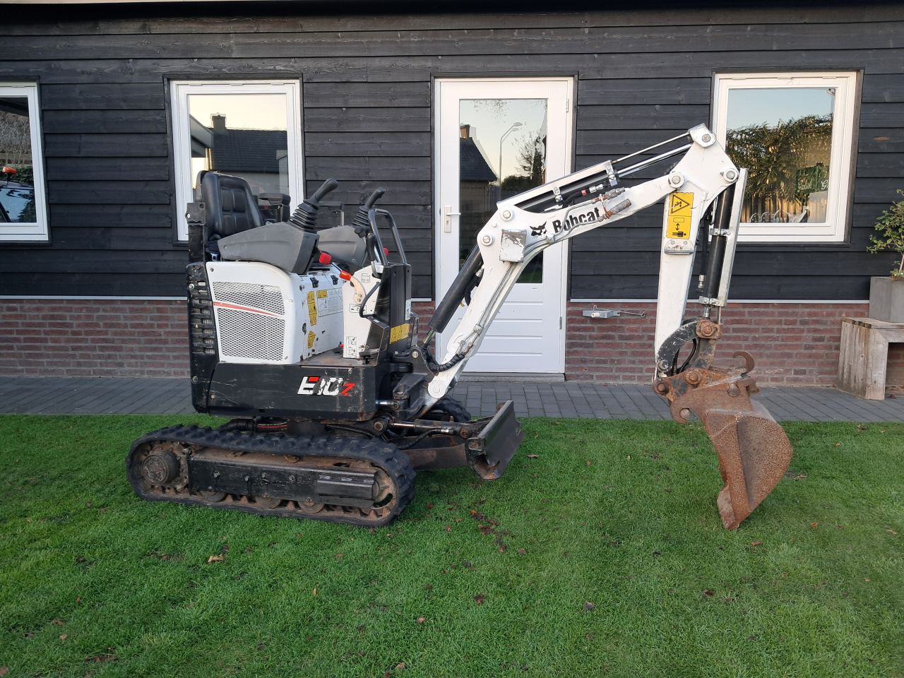 Minigraver Bobcat E10Z ( Bj 2022 ) Sloop-sorteer / Minikraan