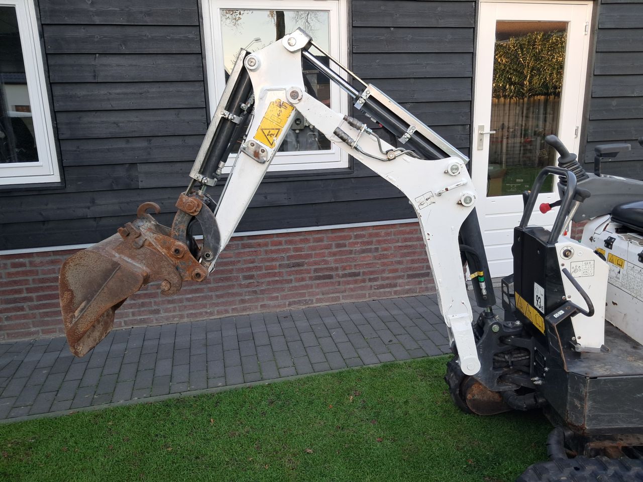 Minigraver Bobcat E10Z ( Bj 2022 ) Sloop-sorteer / Minikraan