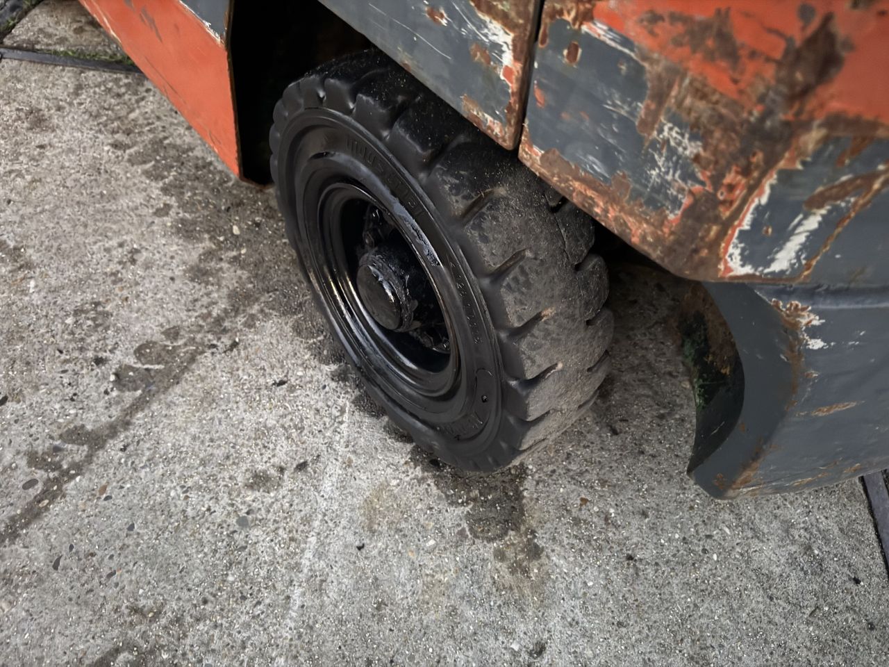 Toyota 1,5 tonner lpg heftruck automaat Freelift nieuwe stoel