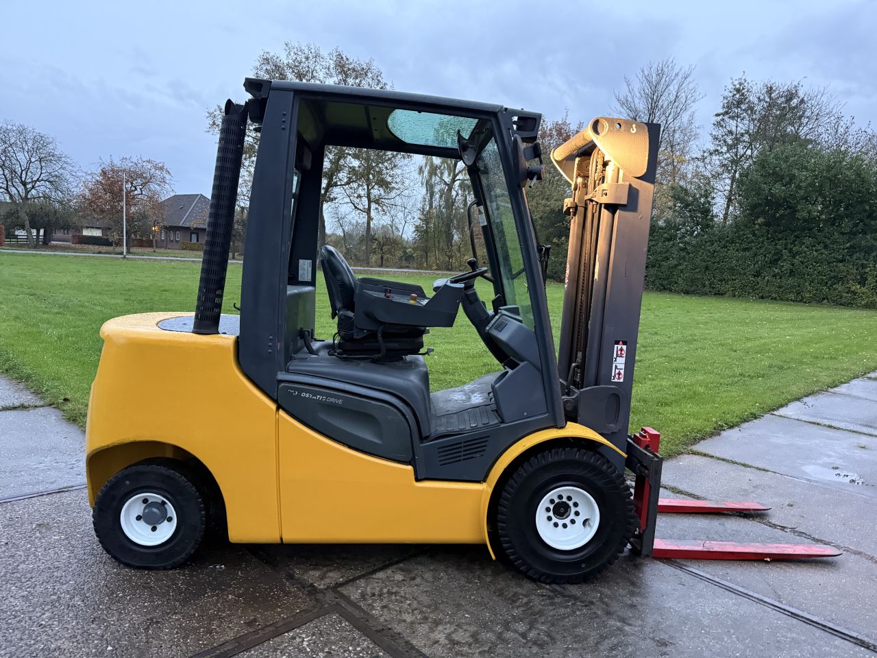 Jungheinrich 3.5 tonner diesel triplex containermast Sideshift