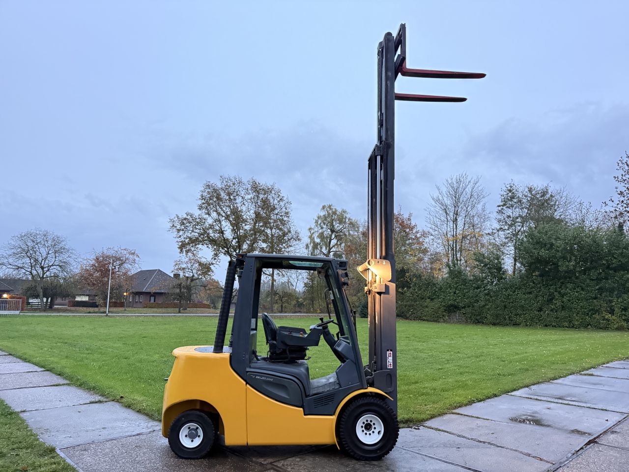 Jungheinrich 3.5 tonner diesel triplex containermast Sideshift