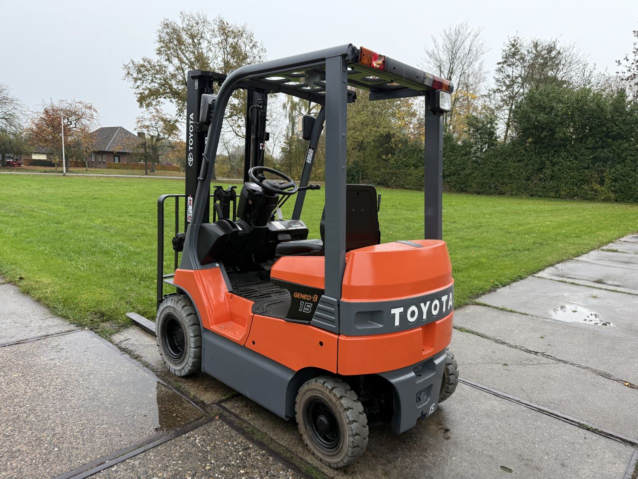 Toyota 1500KG elektrische Heftrudk nieuwe non marking banden