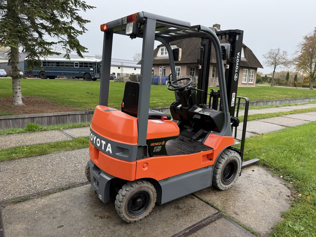 Toyota 1500KG elektrische Heftrudk nieuwe non marking banden