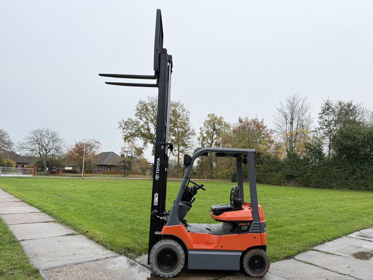 Toyota 1500KG elektrische Heftrudk nieuwe non marking banden