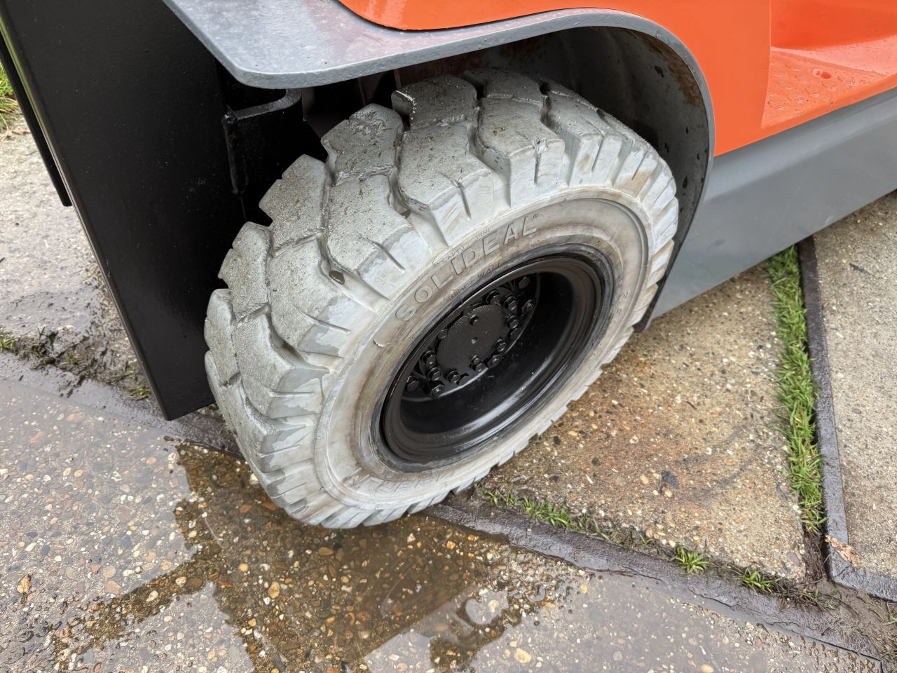 Toyota 1500KG elektrische Heftrudk nieuwe non marking banden